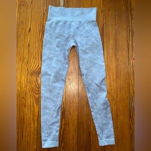 Gymshark Adapt Camo Seamless Leggings - Grey. Small